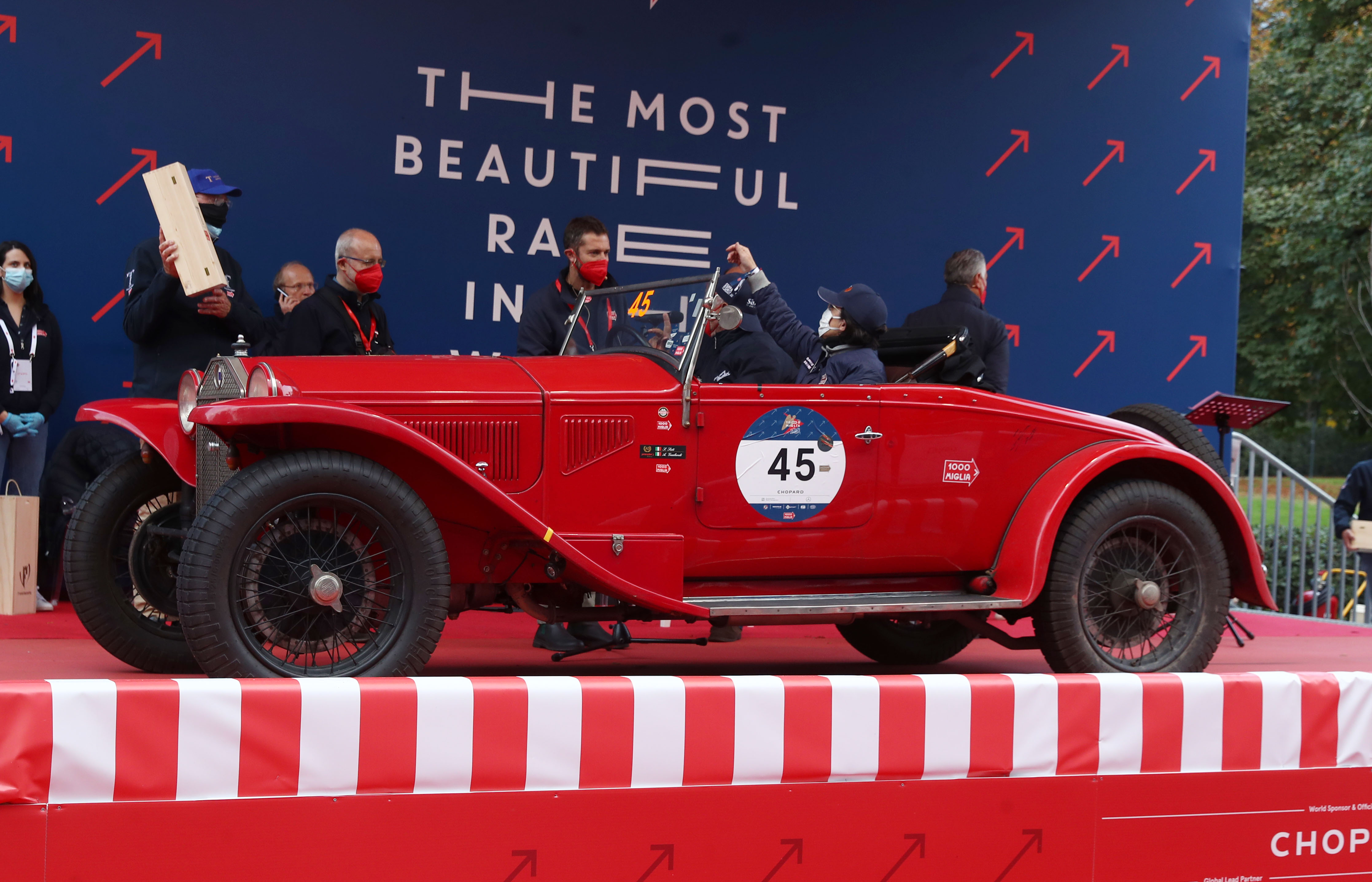 Photo 2_Sergio Sisti and Anna Gualandi Mille Miglia 2020; una vez más Alfa Romeo!